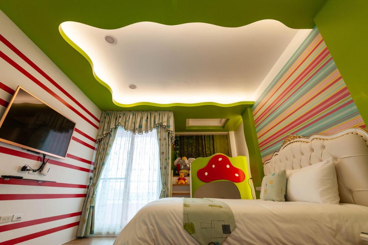 Michelin Castle - Yilan Homestay 우지에 외부 사진
